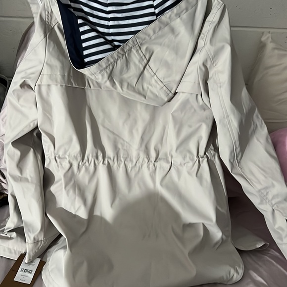 Weatherproof - Picture 6 of 11